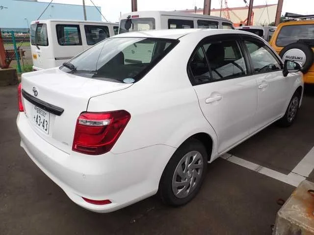 Toyota Corolla Axio NZE164 2018